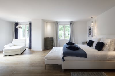 Luxury Villa Photo #16