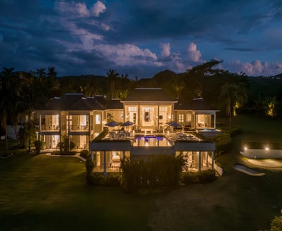 Luxury Villa Photo #27