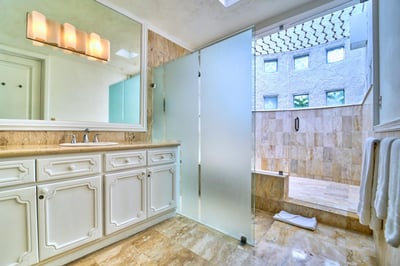 Luxury Villa Photo #42