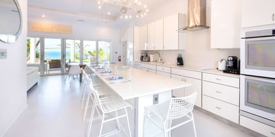Luxury Villa Photo #13