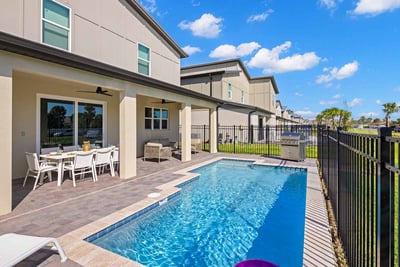 Luxury Villa Photo #32