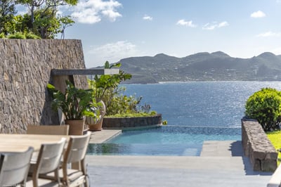 Luxury Villa Photo #18