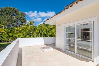 Luxury Villa Photo #18