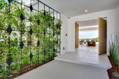 Luxury Villa Photo #12