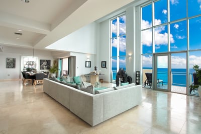 Luxury Villa Photo #12