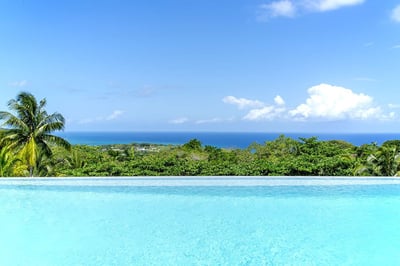 Luxury Villa Photo #2
