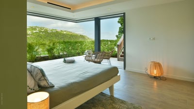 Luxury Villa Photo #60