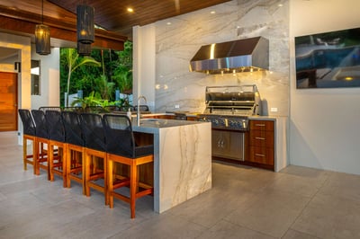 Luxury Villa Photo #21