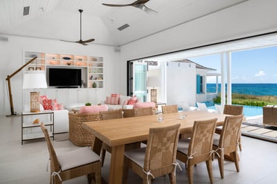 Luxury Villa Photo #5