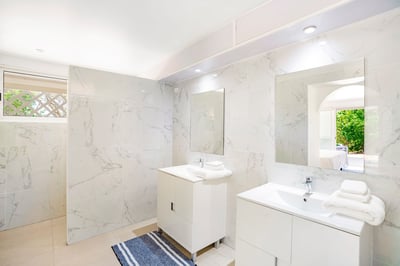 Luxury Villa Photo #44
