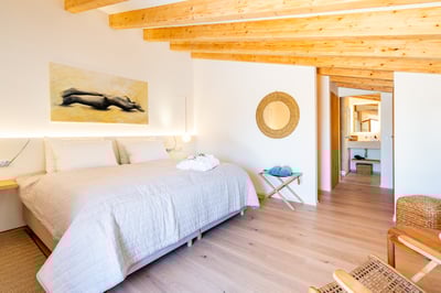 Luxury Villa Photo #21