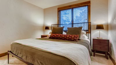King suite 1 on upper level with shared jack and jill bath