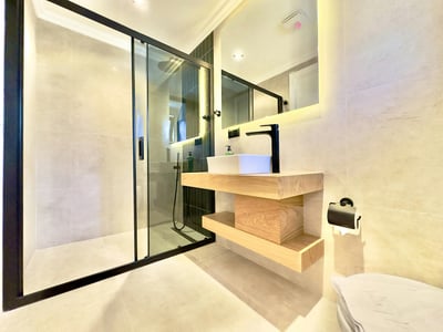 Luxury Villa Photo #46