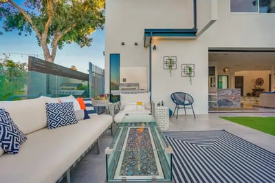 Luxury Villa Photo #11
