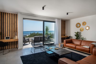 Luxury Villa Photo #29
