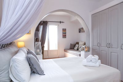 Luxury Villa Photo #19