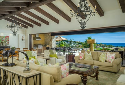 Luxury Villa Photo #20