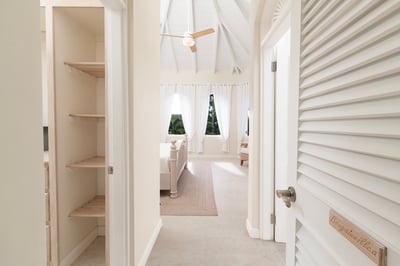 Luxury Villa Photo #47