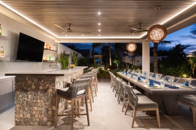 Luxury Villa Photo #13