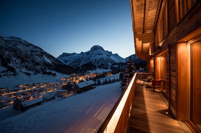 Luxury Villa Photo #2