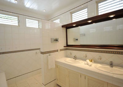 Luxury Villa Photo #14