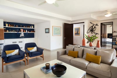 Luxury Villa Photo #36