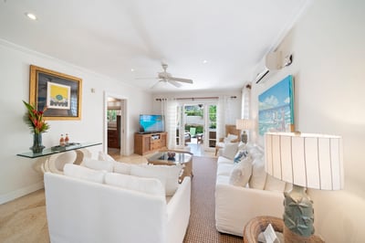 Luxury Villa Photo #10