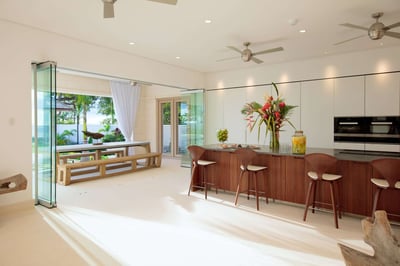Luxury Villa Photo #8