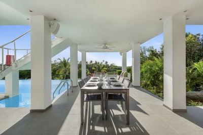 Luxury Villa Photo #10