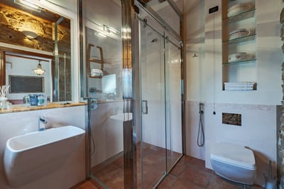 Luxury Villa Photo #34