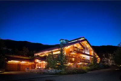 Luxury Villa Photo #26