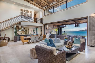 Luxury Villa Photo #24