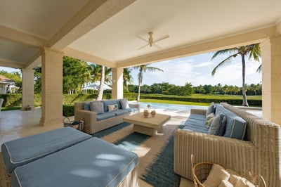 Arrecife 39 - Spacious 5BR villa near beach & golf