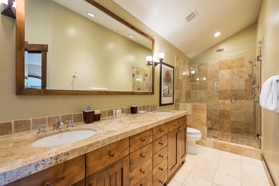 Luxury Villa Photo #17