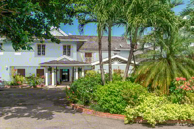 Luxury Villa Photo #19