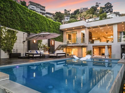 Luxury Villa Photo #14