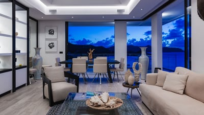 Luxury Villa Photo #19