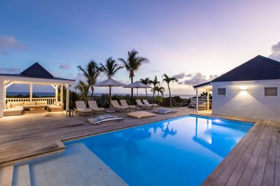 Luxury Villa Photo #5