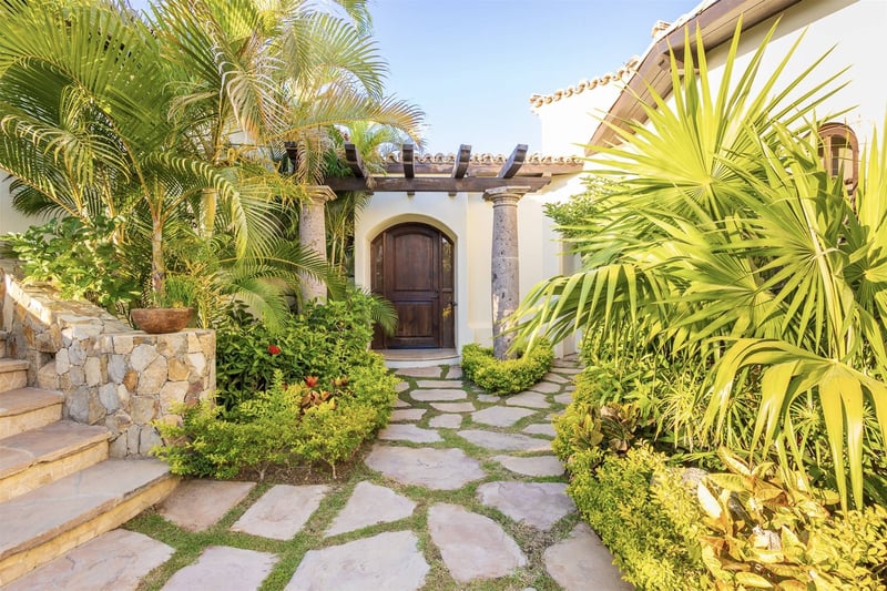 Casa Lomboy