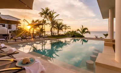 Luxury Villa Photo #12