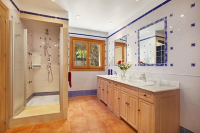 Luxury Villa Photo #14
