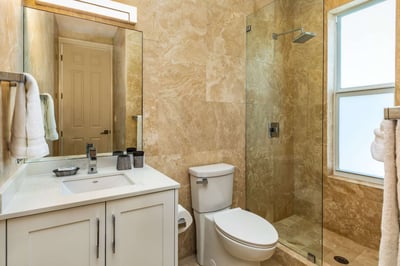Luxury Villa Photo #34