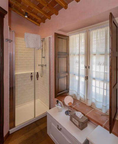 Luxury Villa Photo #20