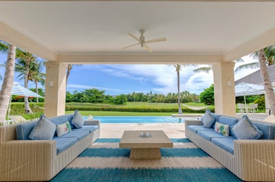 Luxury Villa Photo #8