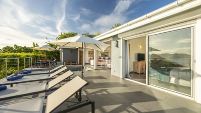 Luxury Villa Photo #7