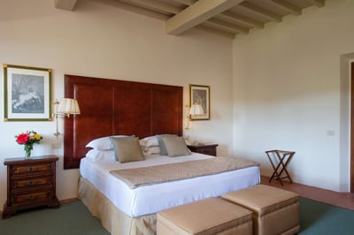 Luxury Villa Photo #11