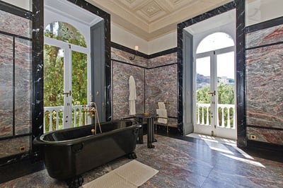 Luxury Villa Photo #28