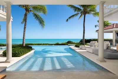 Luxury Villa Photo #8