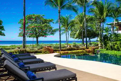 Luxury Villa Photo #6