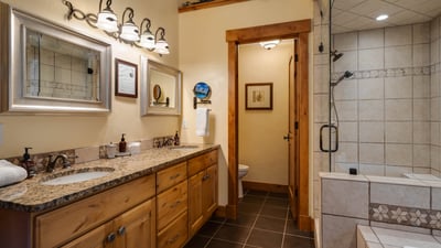 Primary ensuite